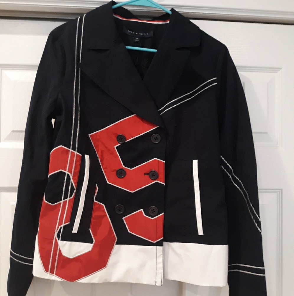 NEW TOMMY HILFIGER JACKET